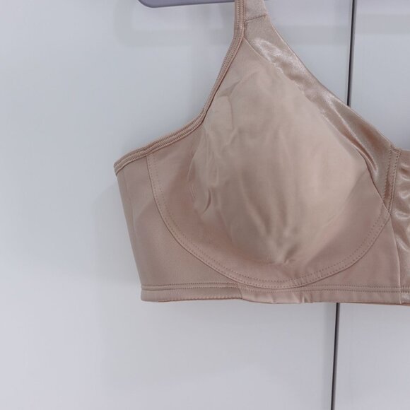 Playtex 18 Hour Ultimate Shoulder Comfort Wireless Bra Beige Size 46B 4693 - Picture 3 of 5